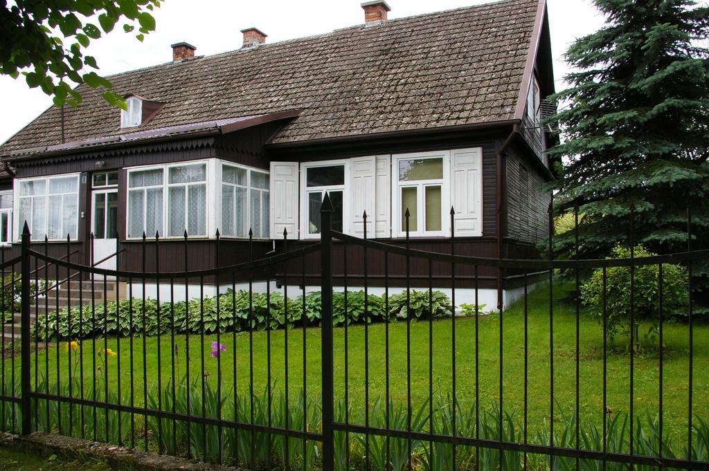Pokoje Goscinne Nowy Swiat Suprasl Exterior photo
